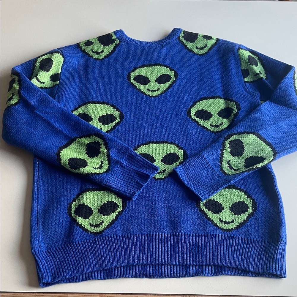 Forever 21 Men’s Blue Knit Crewneck Sweater w Green Alien Print - Picture 8 of 11